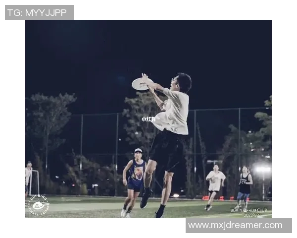 深圳飞盘队快攻革新之路探索与实践的深度分析 深圳飞盘队快攻革新之路探索与实践的深度分析