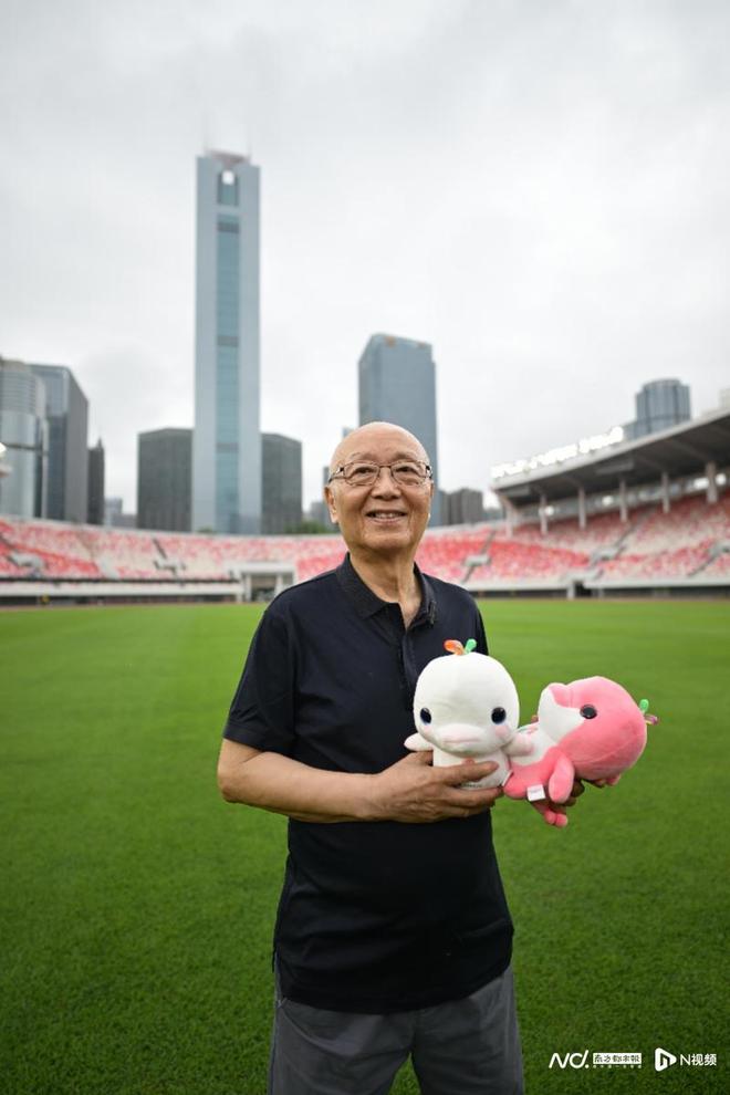k1体育十年品牌值得信赖从一张图纸到都会地标！专访广州河汉体育中间设想师郭明卓(图1)
